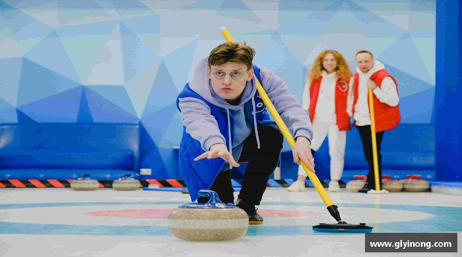 星空·综合体育官方网站超越极限，勇往直前！